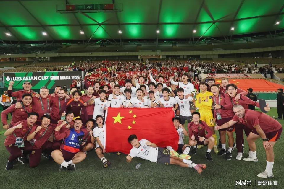 九游娱乐登录入口-跪地道歉！越南队头号球星被打服，53岁安东尼奥找到日本队漏洞